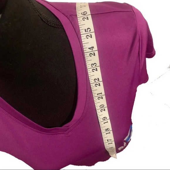 REEBOK | Purple Vneck Fitted Performance Tee Medium - Picture 5 of 6